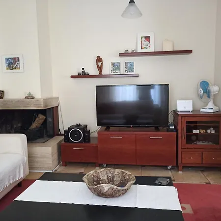 σπίτι στο πατρών με κήπο - Detached House In With Garden Apartmán *