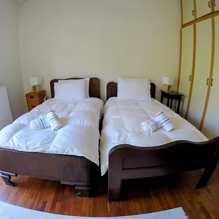 σπίτι στο πατρών με κήπο - Detached House In With Garden Apartmán *