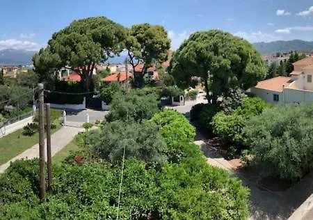 σπίτι στο πατρών με κήπο - Detached House In With Garden * Rio